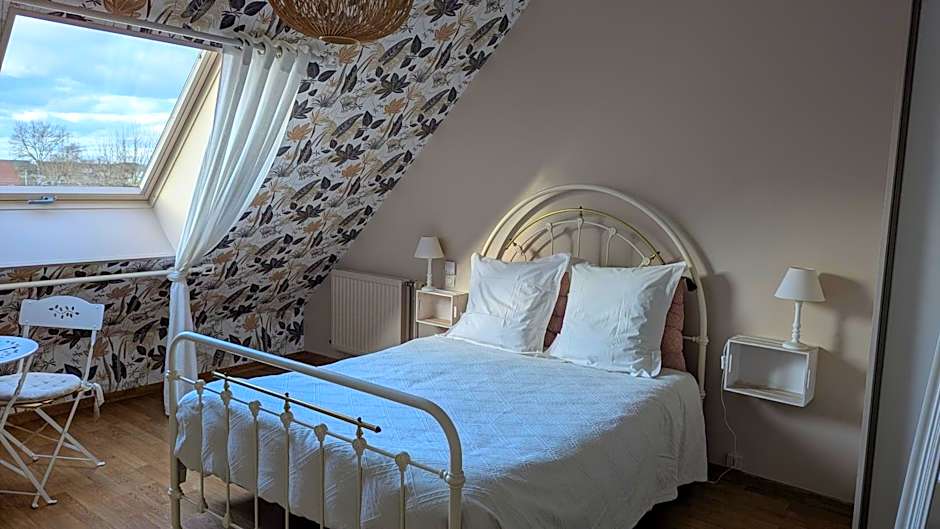 Chambre Rose Blanche