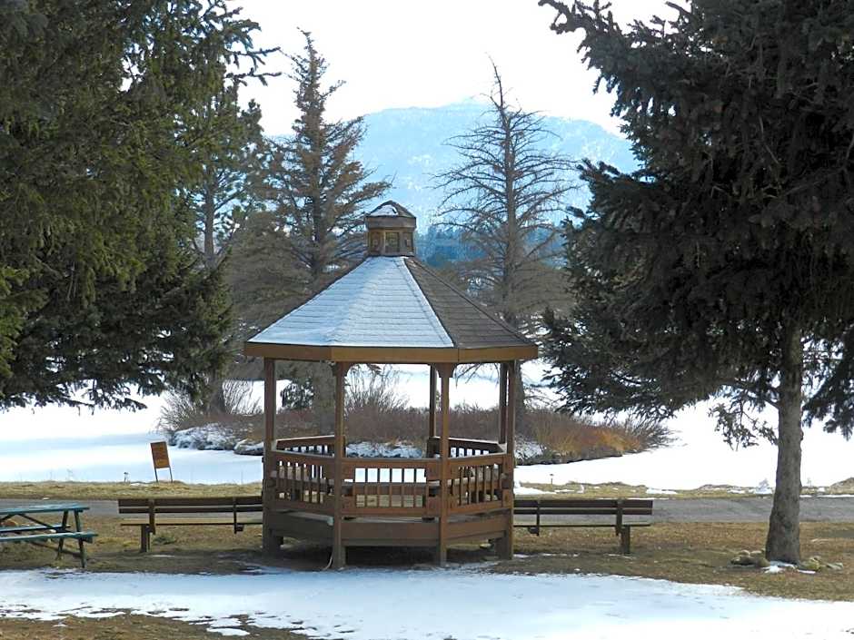 Discovery Lodge