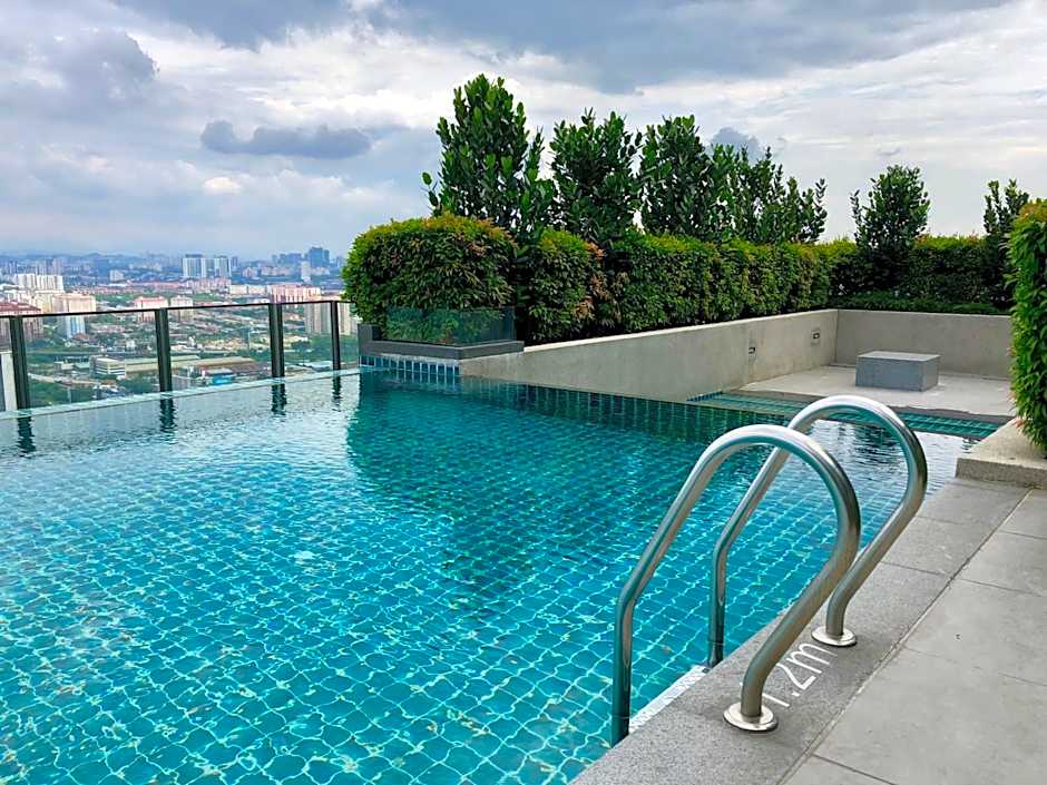 Splendid Suite 2 Bedroom @ Sunway & PJ