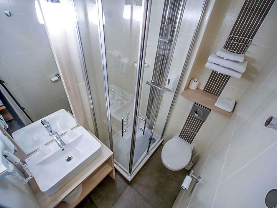 Hôtel Inn Design & Restaurant Rochefort