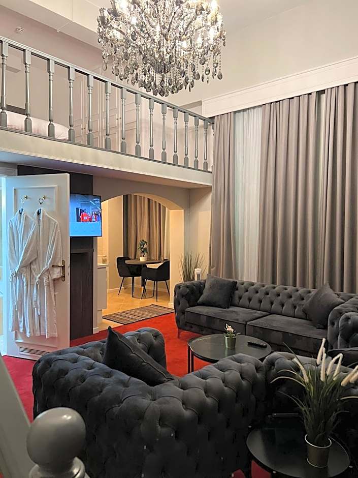 La Bourse Hotel