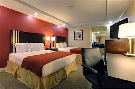 Queen Room with Two Queen Beds - Non-Smoking