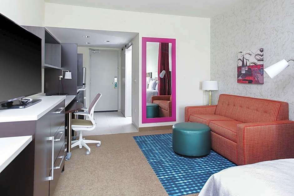 Home2 Suites by Hilton Louisville Airport/Expo Center