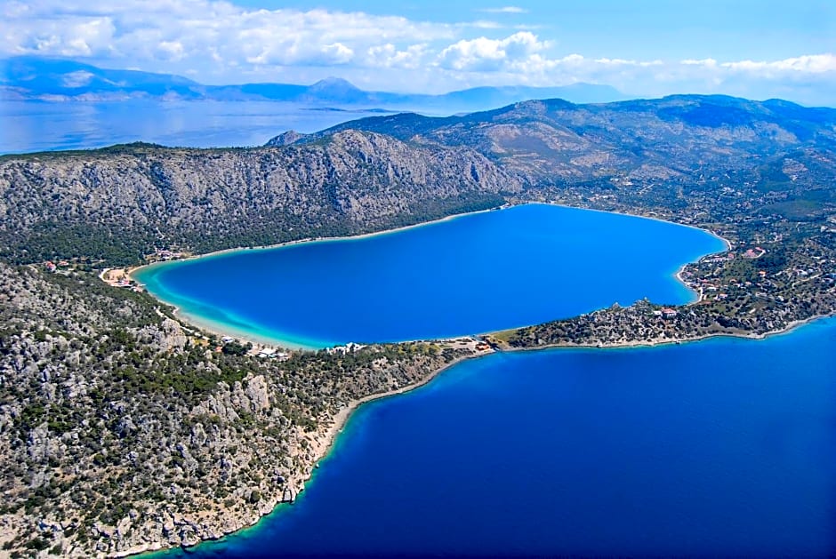 Grand Hotel Loutraki