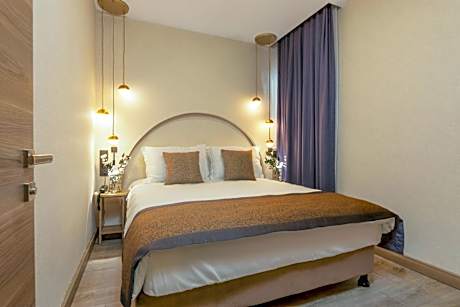 Premium Quadruple Room