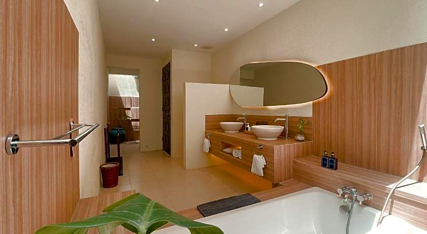 Aruni Bali Jimbaran Boutique Villa
