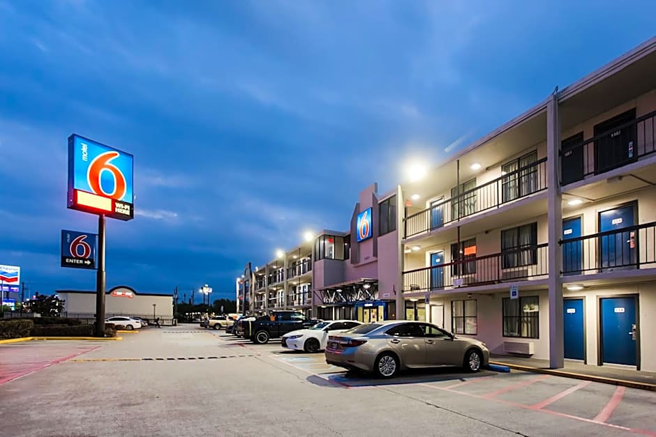 Motel 6 Houston, TX - Medical Center - NRG Stadium