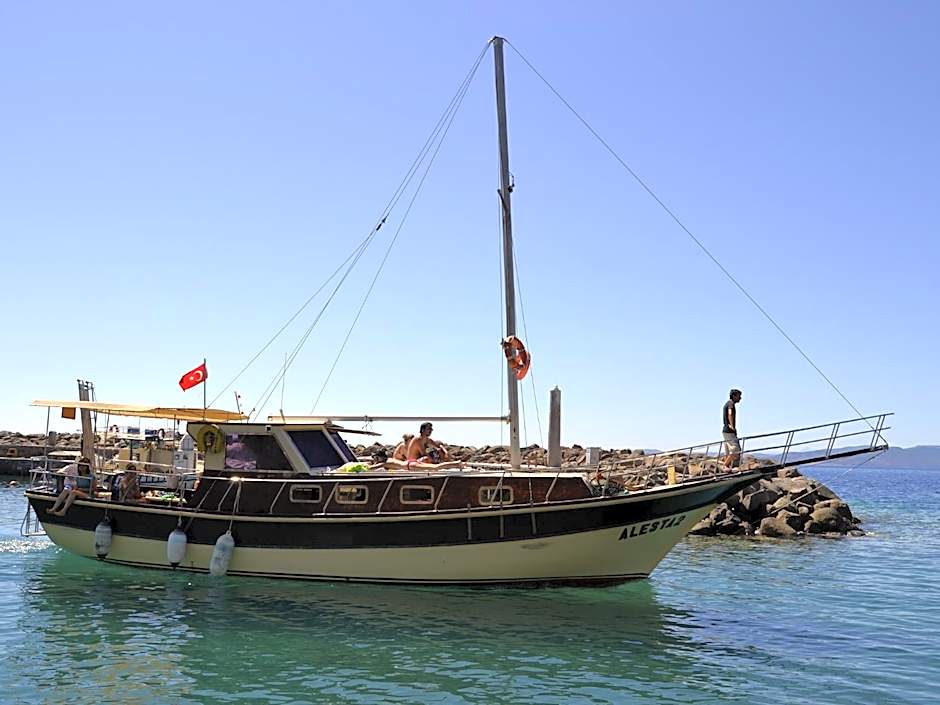 Assos Behram Special Class Hotel Adults Only