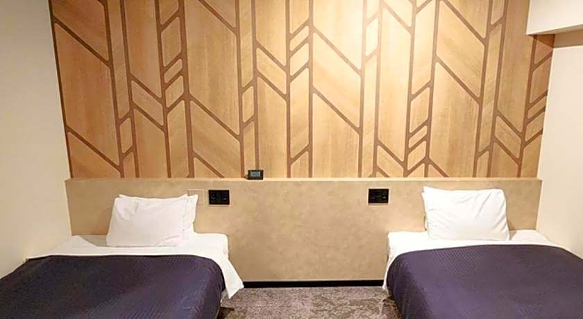 Hotel Livemax Yokohama Tsurumi