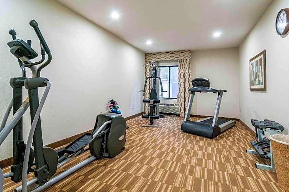 Comfort Inn & Suites University South