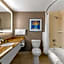 Best Western Plus Fresno Airport Hotel