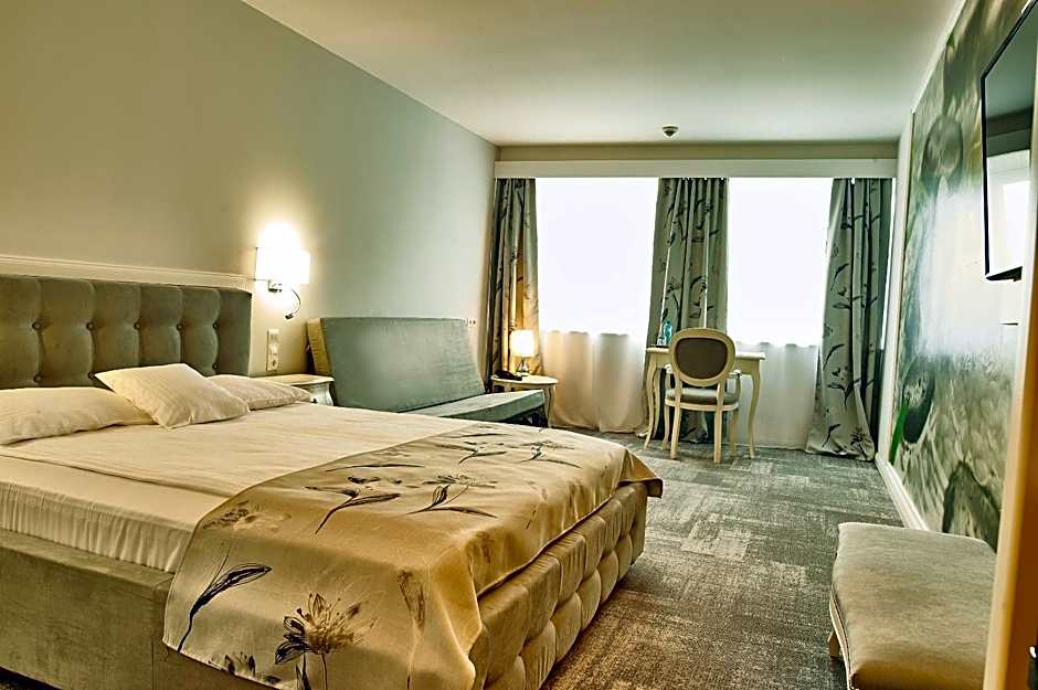 Continental Forum Bucuresti Palatul Parlamentului