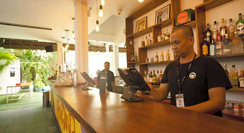 Mad Monkey Phnom Penh