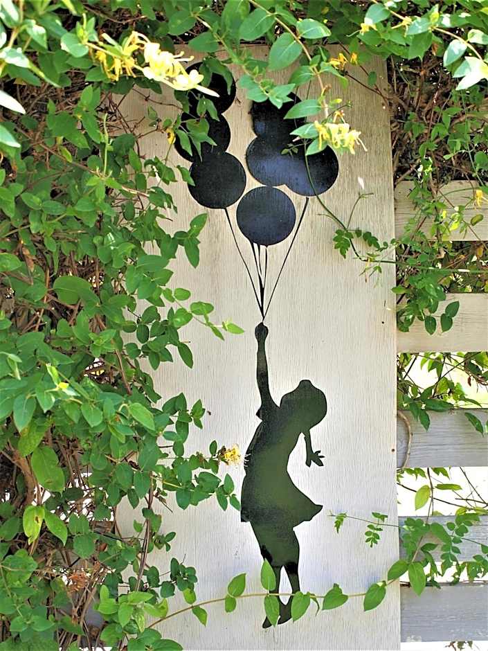 Tree of Life Art Hotel