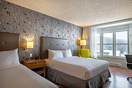 Comfort room with 2 Queen beds indoor view