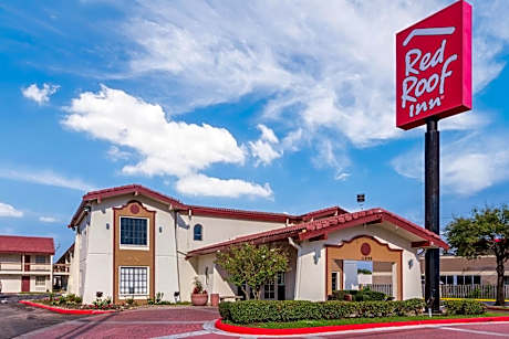 Red Roof Inn Houston East - I-10