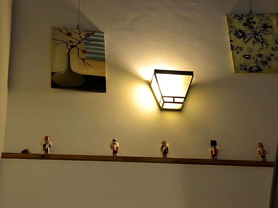 43&13 Room Store B&B