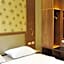 Phuket Ecozy Hotel