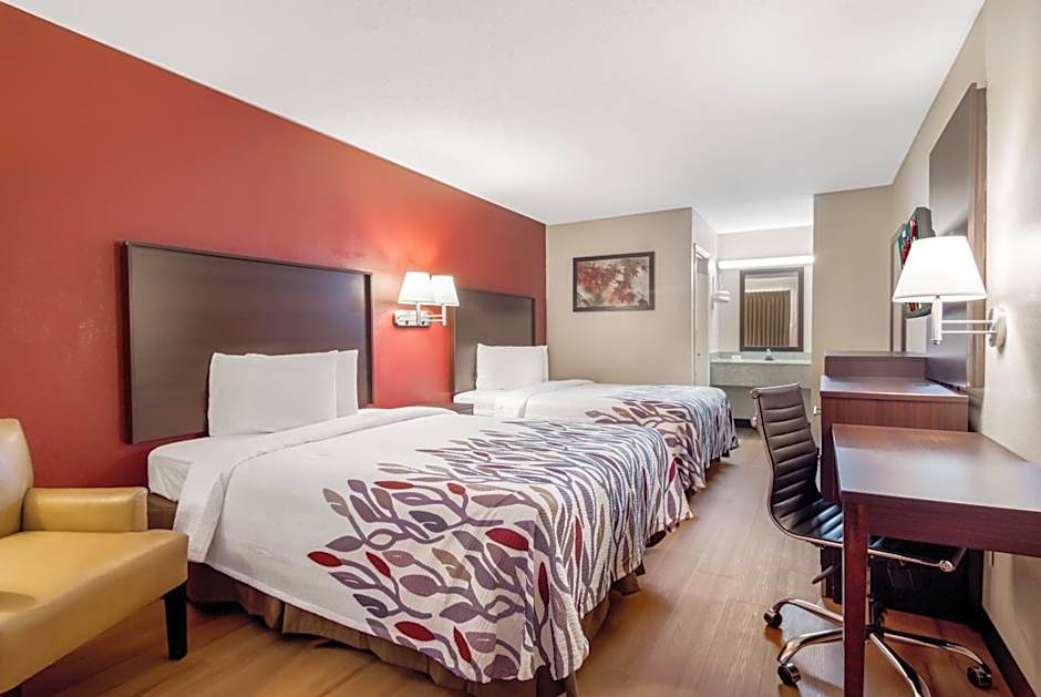 Red Roof Inn Acworth - Emerson / LakePoint South