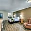 Quality Inn & Suites Hot Springs-Lake Hamilton