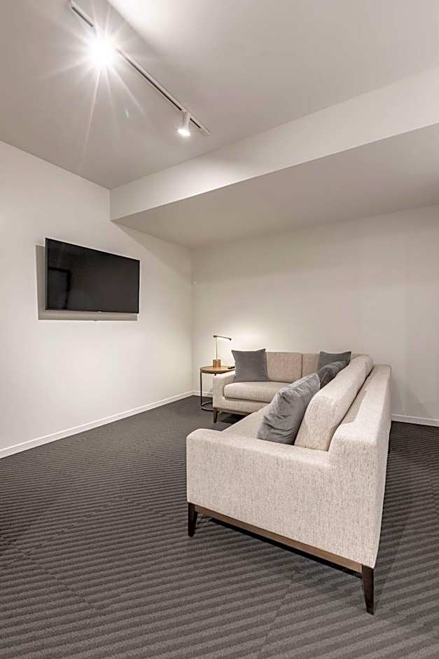 Hotel Chauncey Iowa City, Tapestry Collection by Hilton – Iowa City, IA