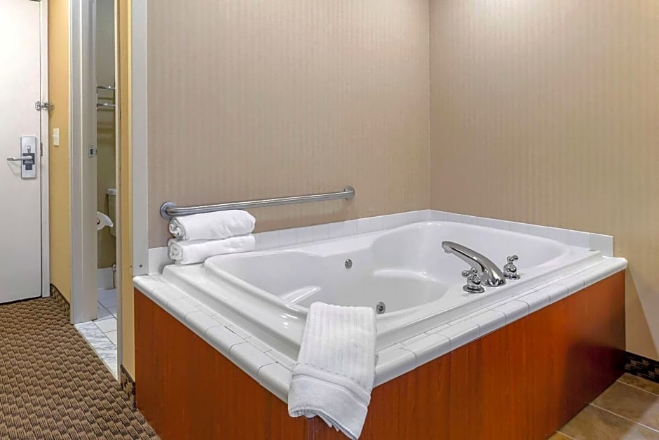 Comfort Inn Traverse City