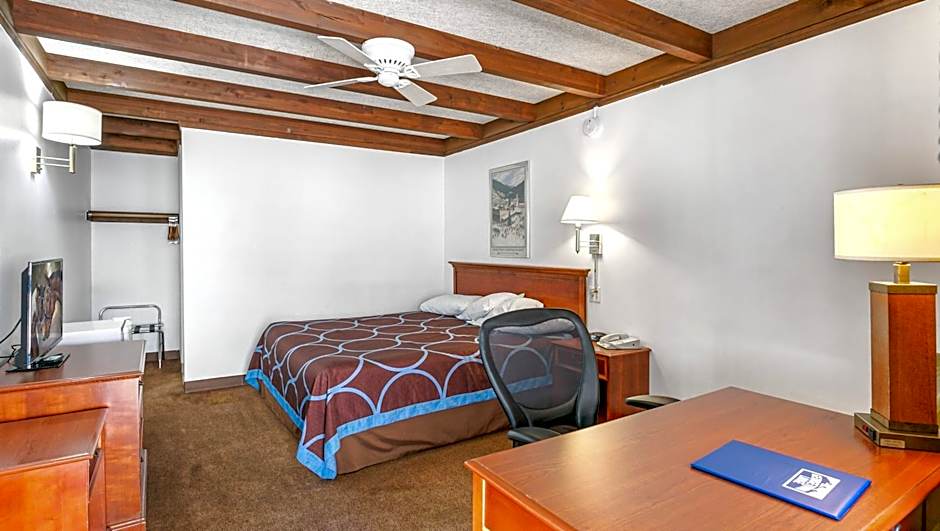 Georgetown Lodge