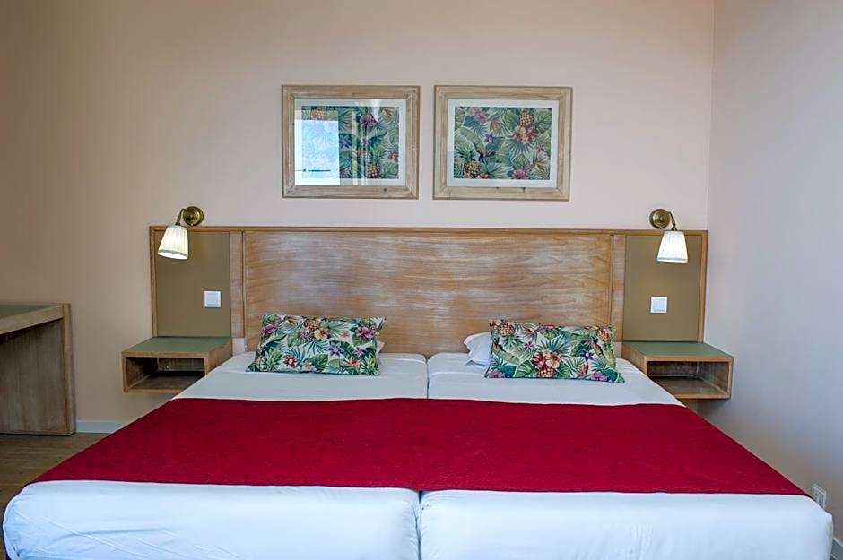 Dorisol Buganvilia Studio Hotel