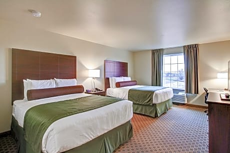 Deluxe Queen Room