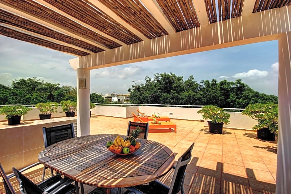 Riviera Maya Suites