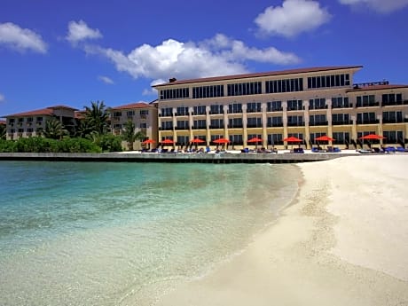 Hulhule Island Hotel