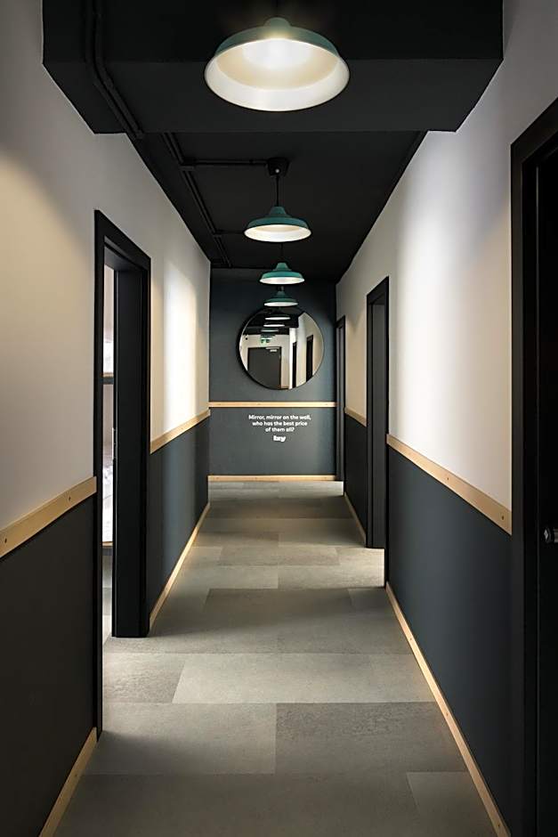 IZY STAY Hostel Bratislava