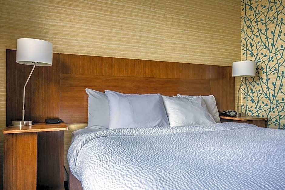Fairfield Inn & Suites by Marriott Chicago Downtown/River North