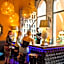 Hotel Lincoln Lounge