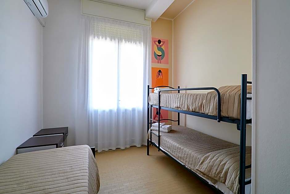 Soleē, Family Holidays & Hostelling