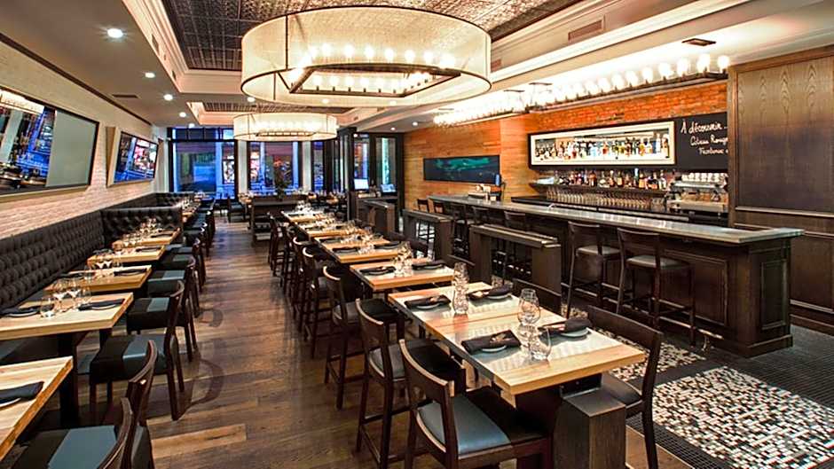 Manoir Victoria Hotel