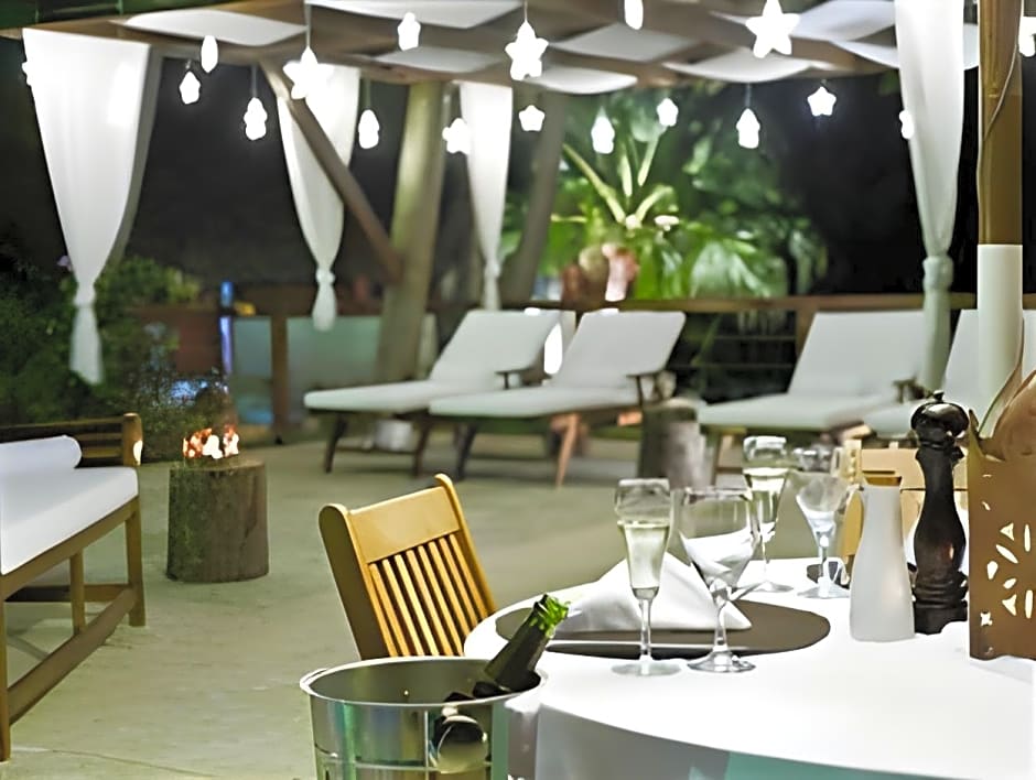 Casa Bonita Tropical Lodge