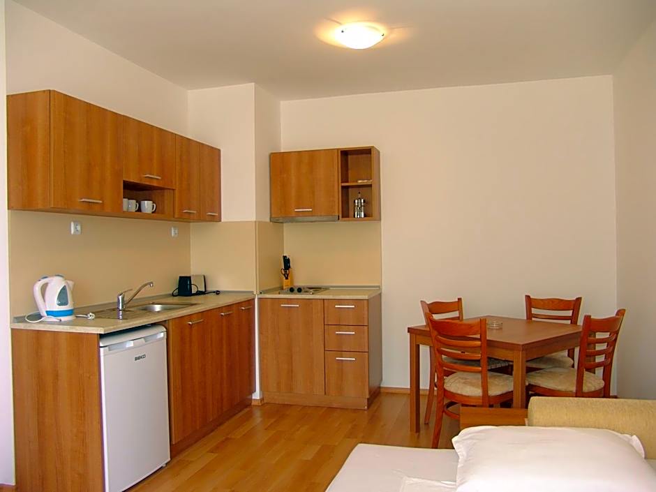 Apart Hotel Kasandra