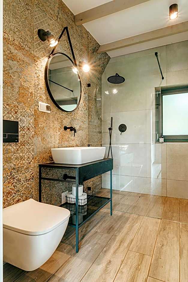 Sen i Wino, domki na winnicy ze strefą SPA