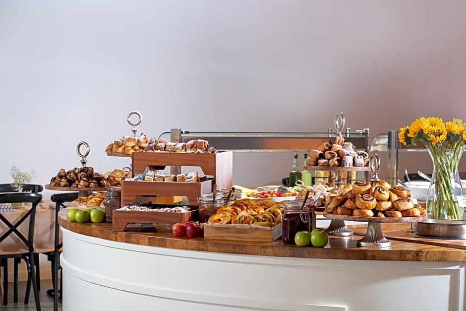 Oasis Spa Club Dead Sea Hotel - 18 Plus