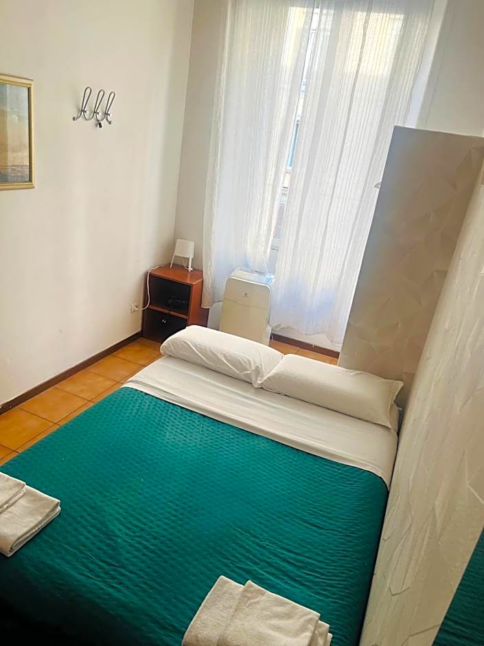 Meltin' Rome Guest House