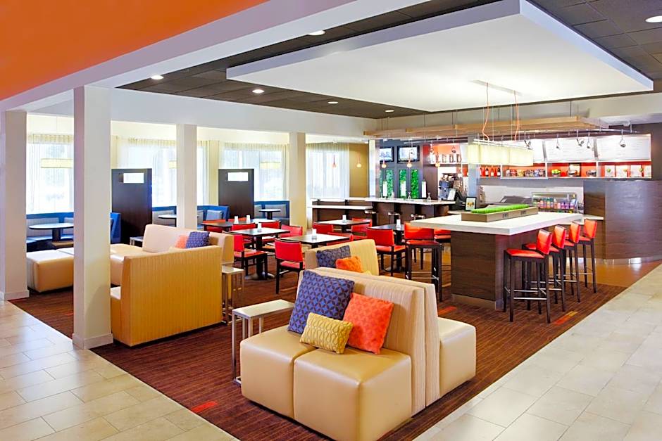 Courtyard by Marriott Sacramento Airport Natomas