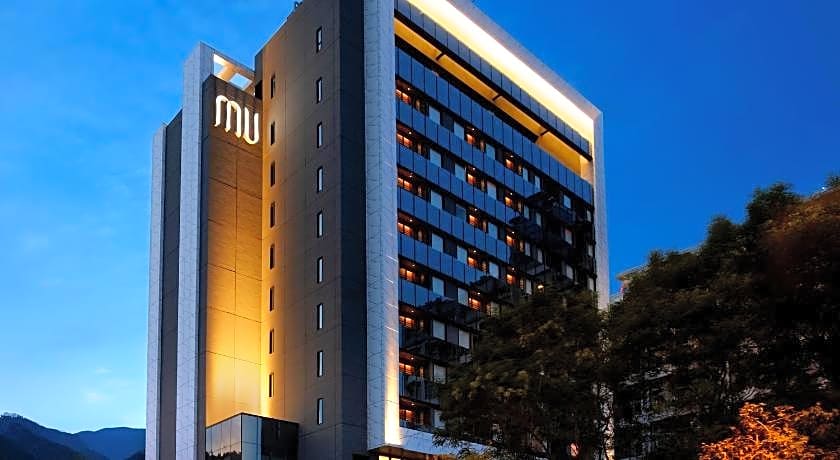 MU Jiaoxi Hotel
