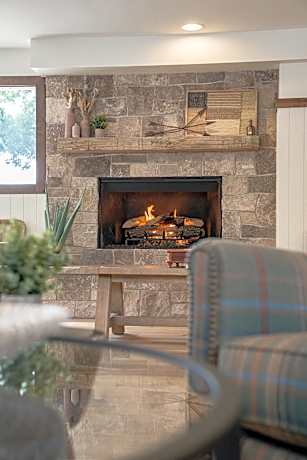 Petty Ranch Inn