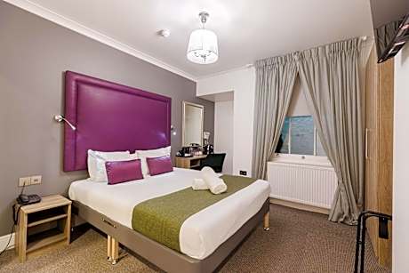 Superior Single Room