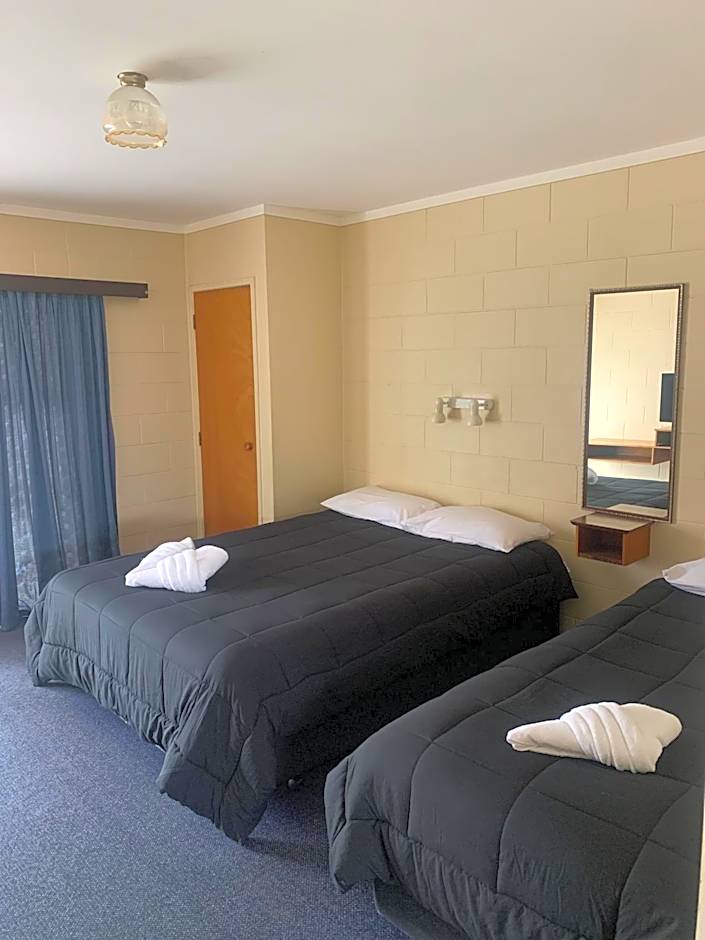 ASURE Wayfarer Motel