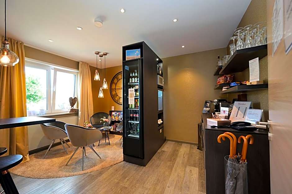 Hotel & Living Am Wartturm - Hotel & Apartments