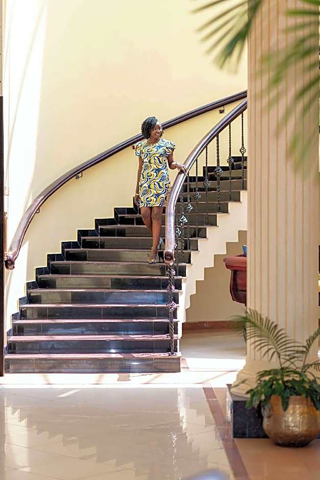 Golden Tulip Dar Es Salaam