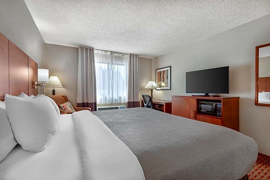 Quality Inn Saint Ignace I-75