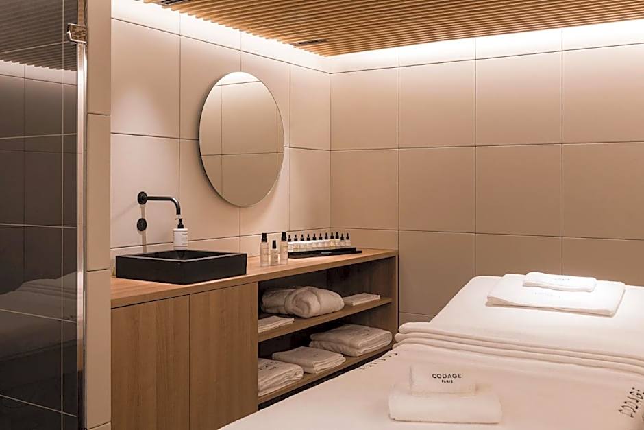 Kimpton St Honore Paris By IHG